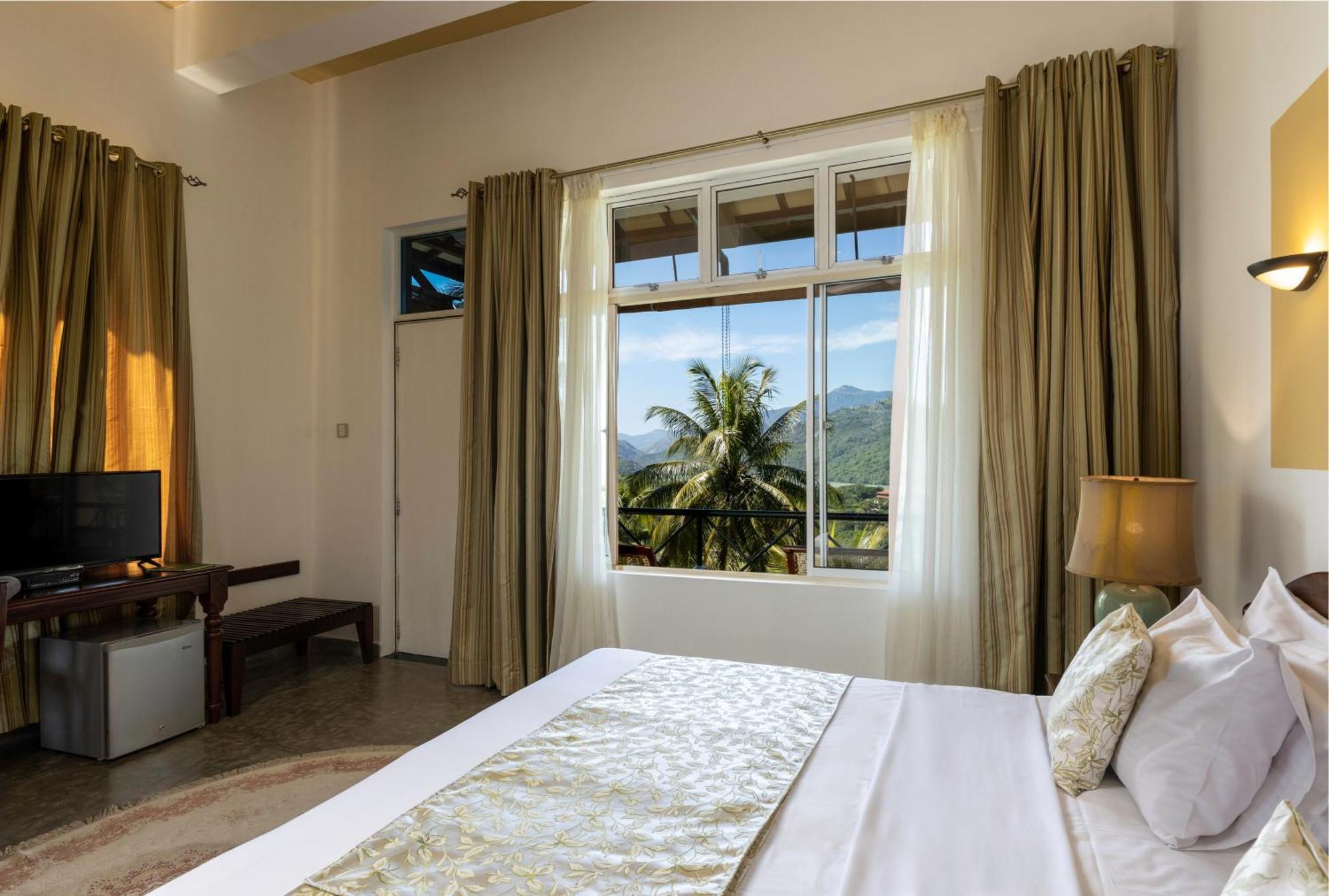 The Albatross, Kandy Digana Exterior photo