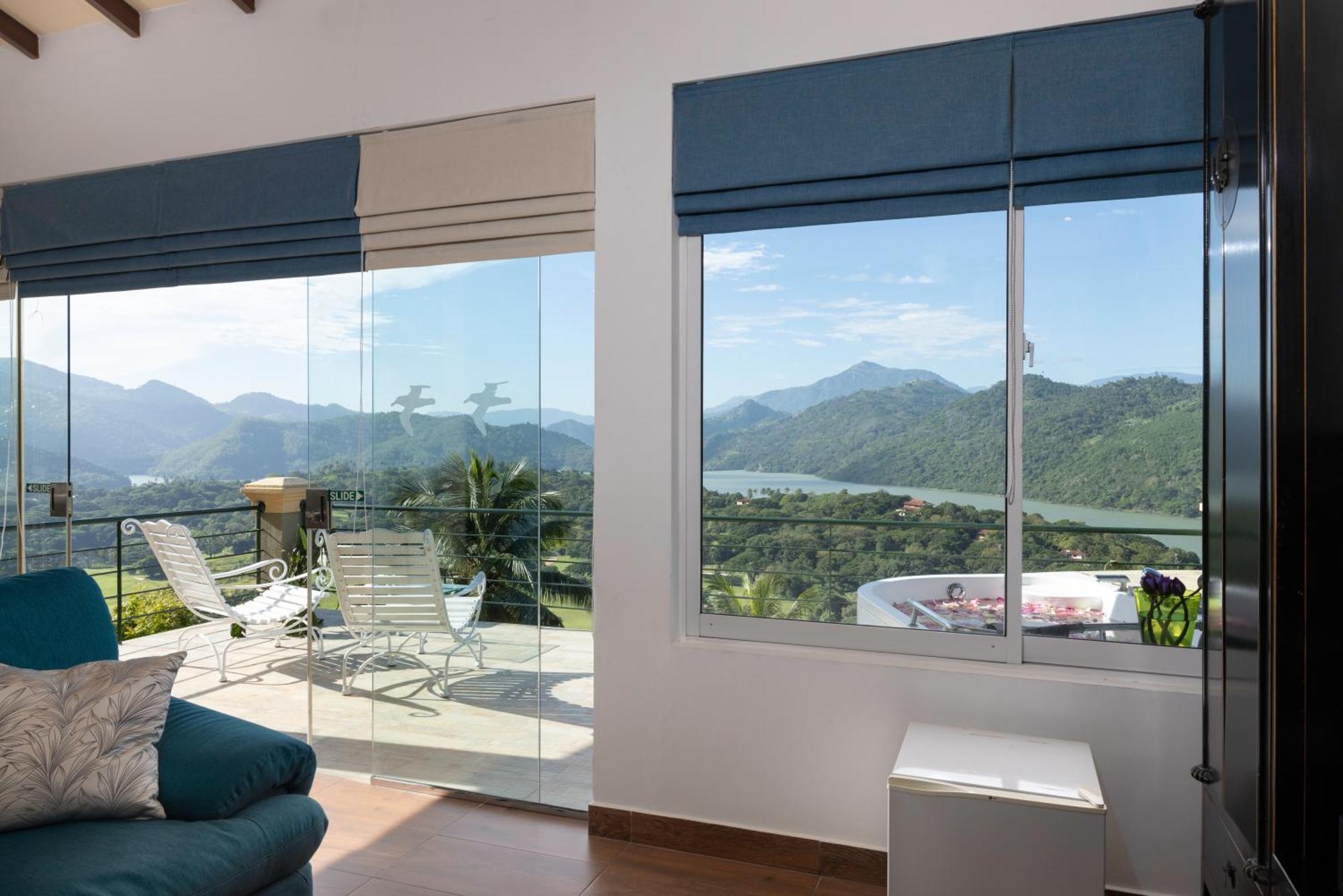 The Albatross, Kandy Digana Exterior photo